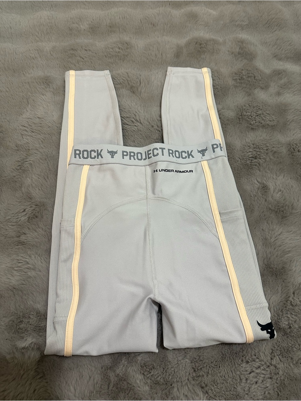 Women’s Under Armour x Project Rock Grey